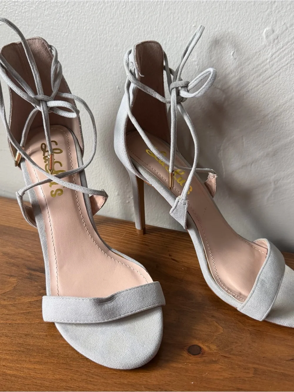 Lulu’s Light Gray / tan Lace-Up Stiletto Sandals - Women size 8